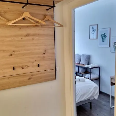 King Bed 4 People Near Basel, Switzerland, Weil Am Rhein, Loerrach, Germ'Any, Near Airport Apartment Saint-Louis  Exterior photo