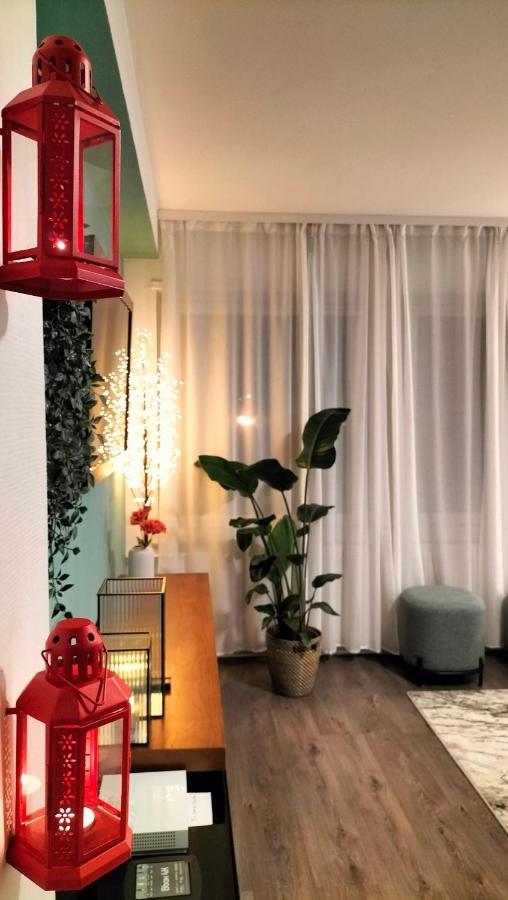 Apartment King Bed 4 People Near Basel, Switzerland, Weil Am Rhein, Loerrach, Germ'any, Near Airport *